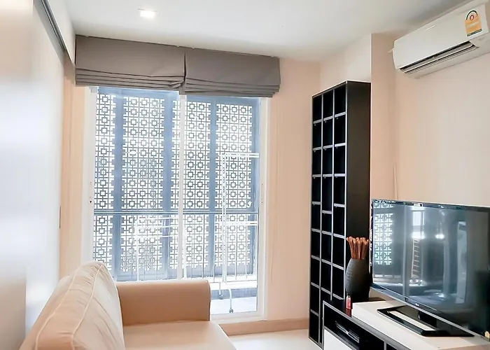5 Mins To Bts Ekkamai, One Bed Fully-furnished * Bangkok