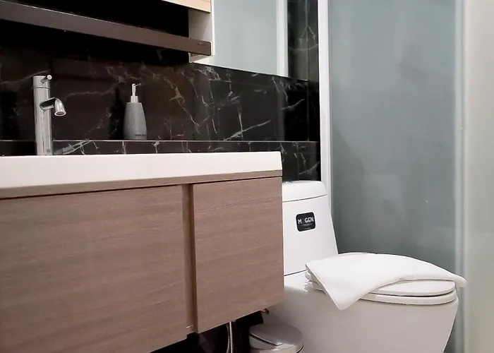 5 Mins To Bts Ekkamai, One Bed Fully-furnished Apartamento